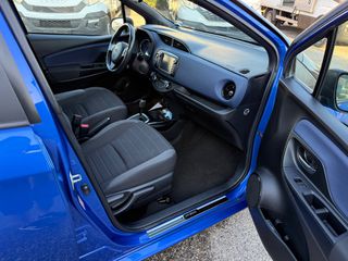 Toyota Yaris 2017 1.5 HYBRID STYLE-thumb-34