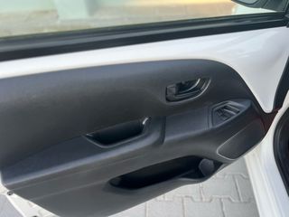 Toyota Aygo 2016-thumb-23