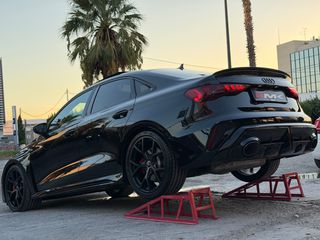 Audi RS3 2026 Performance  2026-thumb-3