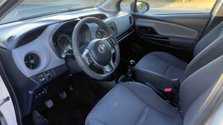 Toyota Yaris 2020-thumb-5