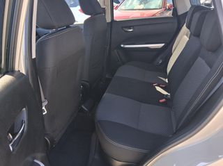 Suzuki Vitara 2017 1.6 DIESEL 2WD GL+-thumb-8