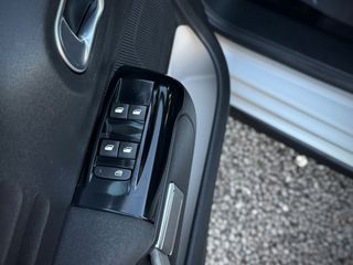 Citroen C3 2017 *ΤΙΜΗ ΜΕ ΤΟ ΚΛΕΙΔΙ ΣΤΟ ΧΕΡΙ*ΑΛΛΑΓΜΕΝΟΣ ΙΜΑΝΤΑΣ ΕΚΚΕΝΤΡΟΦΟΡΟΥ-thumb-19