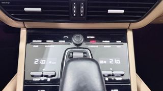Porsche Cayenne 2023 3.0i V6 e-HYBRID PLATINUM EDITION SUN. PANOR./AUTOBESIKOS-thumb-46