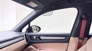Porsche Cayenne 2023 3.0i V6 e-HYBRID PLATINUM EDITION SUN. PANOR./AUTOBESIKOS-thumb-52