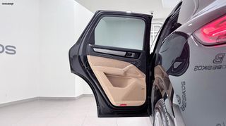 Porsche Cayenne 2023 3.0i V6 e-HYBRID PLATINUM EDITION SUN. PANOR./AUTOBESIKOS-thumb-30