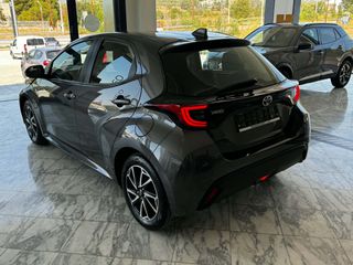 Toyota Yaris 2021 1.5 MANUAL 125PS-thumb-2