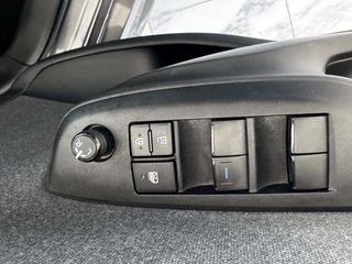 Toyota Yaris 2021 1.5 MANUAL 125PS-thumb-14