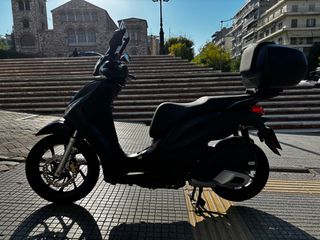 Piaggio Medley 200 2025 Ελληνικης Αντιπροσωπειας-thumb-3