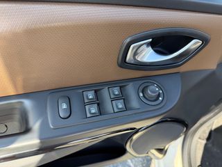 Renault Clio 2015 LIMITED EDITION FULL EXTRA!!1200CC!!-thumb-54