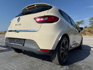 Renault Clio 2015 LIMITED EDITION FULL EXTRA!!1200CC!!-thumb-23