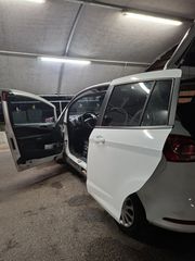 Ford B-Max 2013-thumb-8