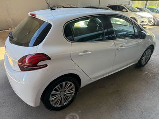Peugeot 208 2018 1.2 pure tech Allure-thumb-3