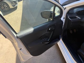 Peugeot 208 2018 1.2 pure tech Allure-thumb-7
