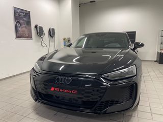 Audi RS e-tron GT 2026 RS e-tron GT performance 843 hp-thumb-2