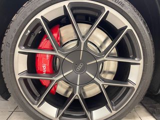 Audi RS e-tron GT 2026 RS e-tron GT performance 843 hp-thumb-15