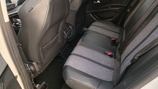 Peugeot 3008 2019 1.5 Blue-HDi Allure-thumb-11