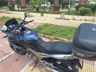 Yamaha TDM 900 2003 TDM TWIN-thumb-2