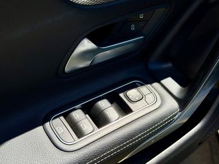 Mercedes-Benz CLA 180 2021 AMG EDITION PANORAMA/LED/LEATHER-thumb-12