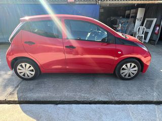 Toyota Aygo 2016-thumb-5