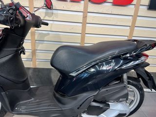 Piaggio Liberty 125 2022-thumb-17