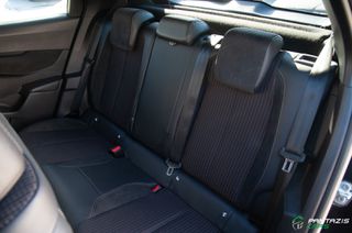 Citroen DS-3 2019 Crossback Perfomance Line 1.2i PureTech 155HP EAT8 CLIMA EU6-thumb-18