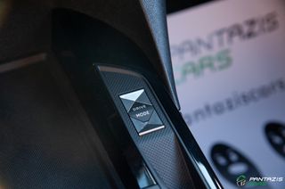 Citroen DS-3 2019 Crossback Perfomance Line 1.2i PureTech 155HP EAT8 CLIMA EU6-thumb-31