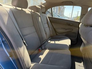 Honda Civic 2007 1.8 I-VTEC 140 HP 5D-thumb-11
