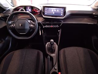 Peugeot 208 2025 1.2 PURETECH 100 STYLE-thumb-23