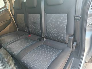 Opel Combo 2015 5 ΘΕΣΙΟ-thumb-16