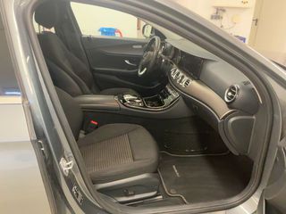 Mercedes-Benz E 220 2016 CDI AVANTGARDE AUTOMATIC-thumb-7