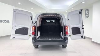 Opel Combo 2026 CARGO 1.5 DIESEL 102 L2H1 3 SEATS/OPEL BESIKOS-thumb-15