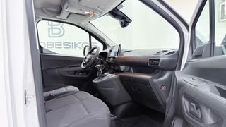 Opel Combo 2026 CARGO 1.5 DIESEL 102 L2H1 3 SEATS/OPEL BESIKOS-thumb-23