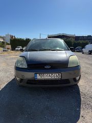 Ford Fiesta 2004-thumb-1