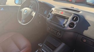 Volkswagen Tiguan 2010 1.4 TSI 4MOTION PANORAMA-thumb-39