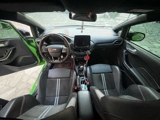 Ford Fiesta 2023 ST performance pack launch control-thumb-11