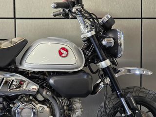 Honda Monkey 125 2024-thumb-4