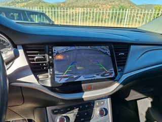 Opel Astra 2018-thumb-4