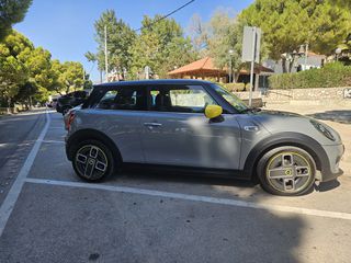 Mini Cooper SE 2020-thumb-2