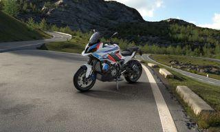 Bmw M 1000 XR 2026-thumb-3