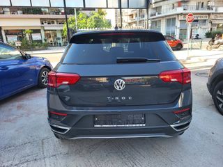 Volkswagen T-Roc 2018-thumb-6