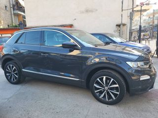 Volkswagen T-Roc 2018-thumb-7