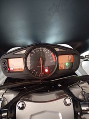 Suzuki GSR 600 2008-thumb-5