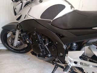 Suzuki GSR 600 2008-thumb-6