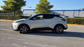 Toyota C-HR 2019 BOOKSERVIS TOYOTA-thumb-9