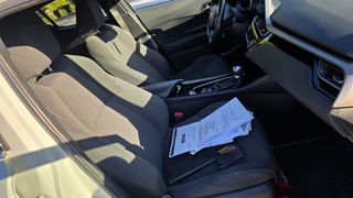 Toyota C-HR 2019 BOOKSERVIS TOYOTA-thumb-23