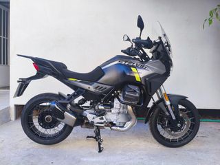 Moto Guzzi Stelvio 2024