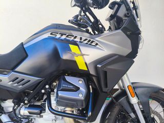 Moto Guzzi Stelvio 2024-thumb-4