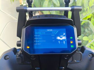 Moto Guzzi Stelvio 2024-thumb-39