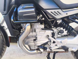 Moto Guzzi Stelvio 2024-thumb-13