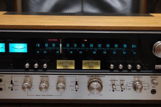 Sansui 9090 Stereo Receiver-thumb-1